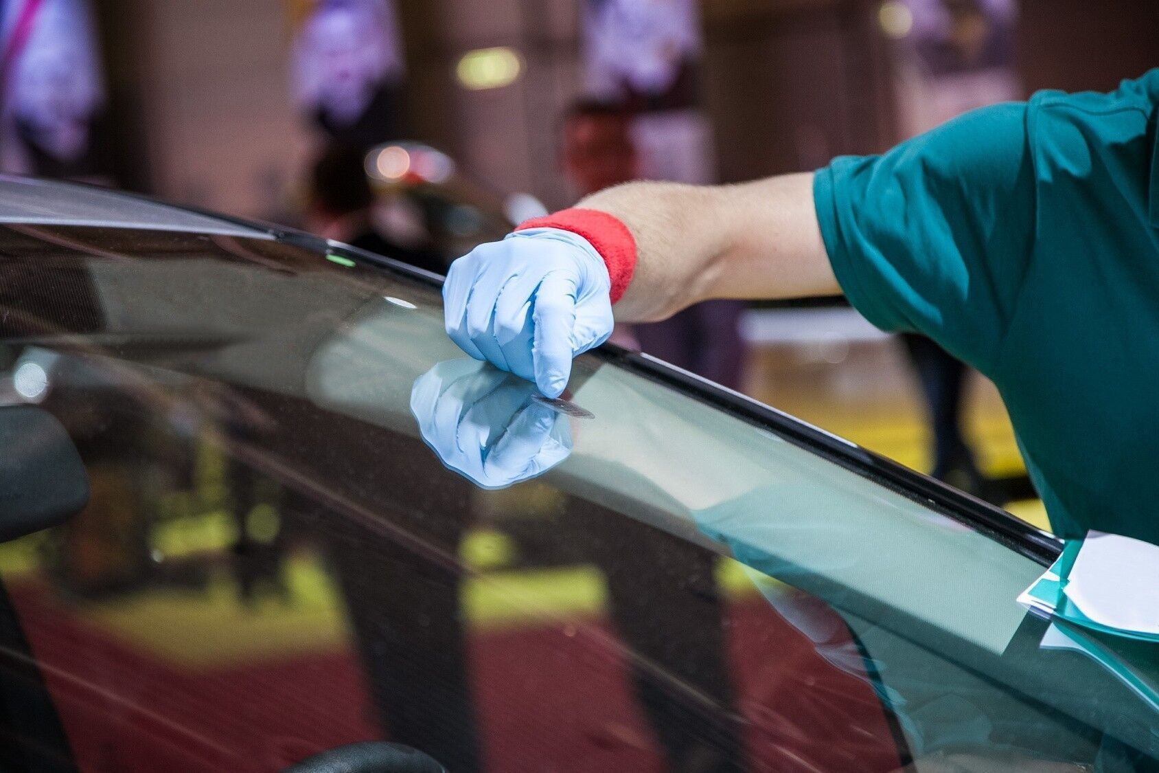 Car Glass Crack Repair Car Wash Car Glass Crack Repair Car Wash