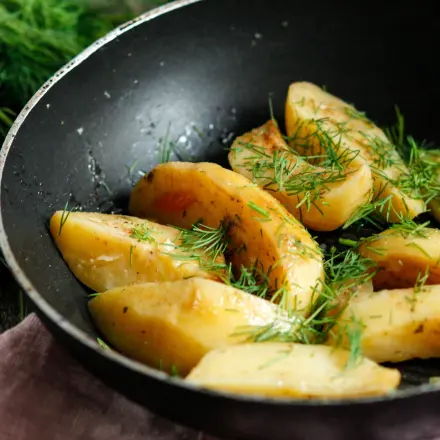 Einfache Kartoffeln mit Dill