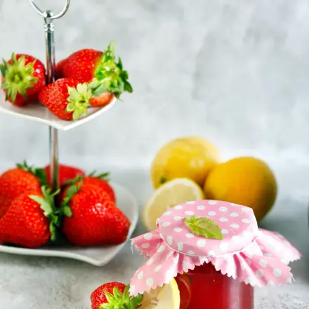 Erdbeermarmelade mit Minze