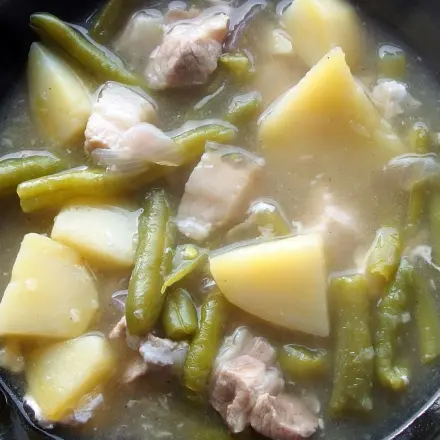Grüne-Bohnen-Eintopf nach Omas Art für 4-6 Personen