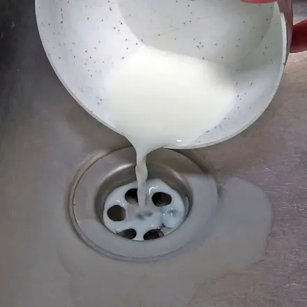 Flüssiges ausschütten ohne Nachkleckern