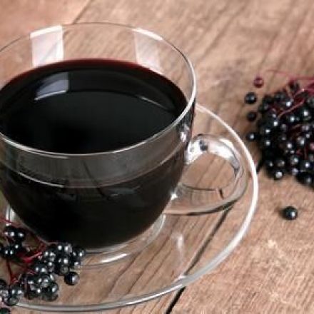 Holundersaft bei Erkältung