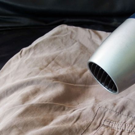 Knitterfalten mit Föhn schnell weg