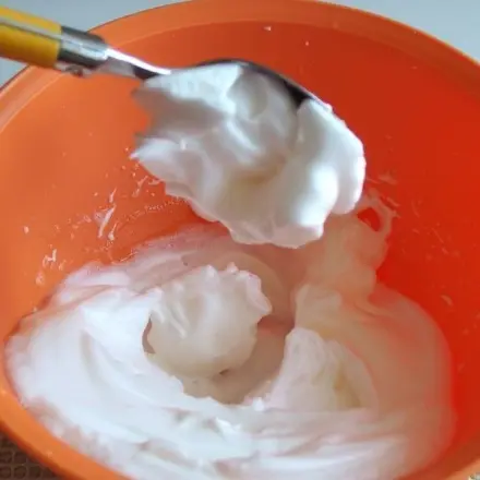 So bleibt Eischnee steif