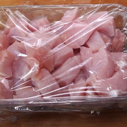 Auf Kondenswasser in Verpackungen im Supermarkt achten