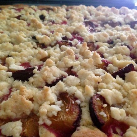 Zwetschgenkuchen mit Streusel
