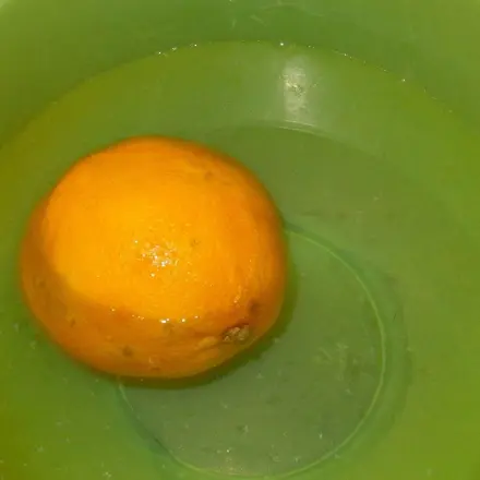 Erfrorene Apfelsinen (Orangen) wieder essbar bekommen