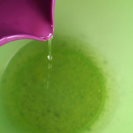 Eischnee schneller steif mit Zitronensaft