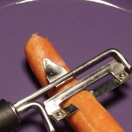 Würstchen abpellen für Kinder