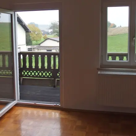 Fliegen in der Wohnung: Lüften