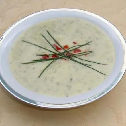 Zucchini-Cremesuppe