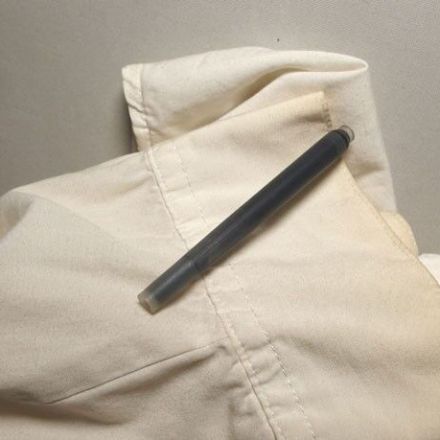 Tinte gegen vergilbte weiße Wäsche