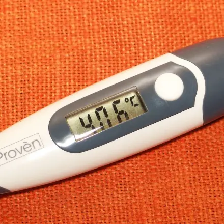 Fieber senken bei Babys und Kleinkindern