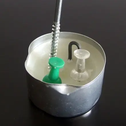 Verwertung von "ersoffenen" Teelichtern