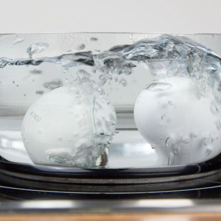 Eier kochen - ohne Raum und Zeit