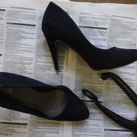 Enge oder drückende Schuhe weiten