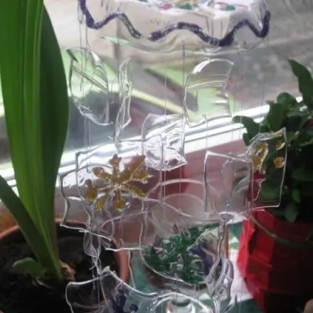 Windspiel/Mobile aus Kunststoffflasche