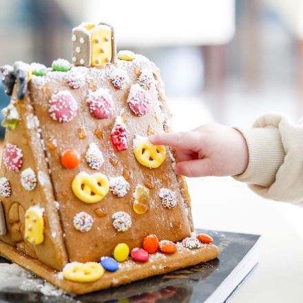 Bonbons in kleinen Mengen kaufen zum Dekorieren des Hexenhauses