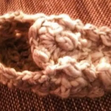 Häkelanleitung für Hüttenschuhe