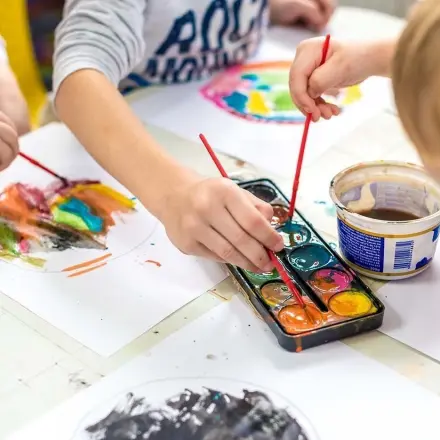 Keine Überschwemmung beim Malen mit Wasserfarben