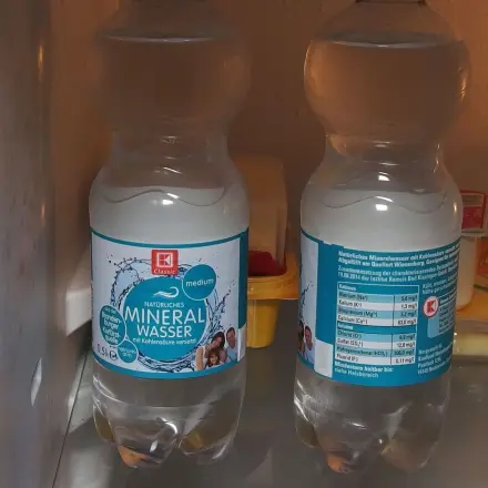 Getränkeflaschen (gekühlt) kennzeichnen