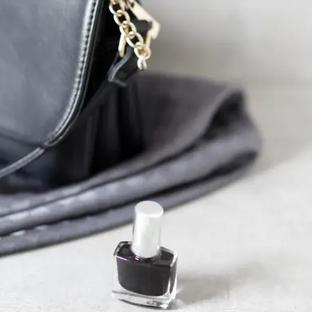 Allround-Retter Schwarzer Nagellack