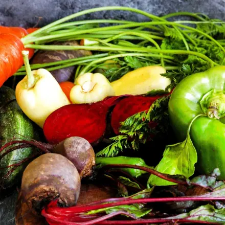 Sparen: Gemüsereste über die Sommerzeit einfrieren