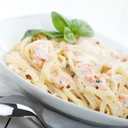 Spaghetti mit Lachs-Sahne-Soße