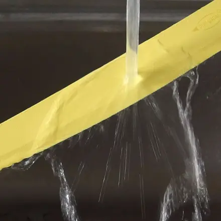 Brot leichter schneiden: Mit angewärmten Messer