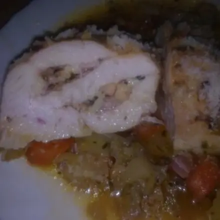 Italienisch gefüllte Hühnerbrust