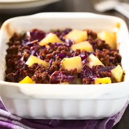 Hack-Rotkohl-Kartoffel-Auflauf