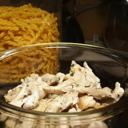 Reste von Gulasch oder Geschnetzeltem zum Auflauf verarbeiten