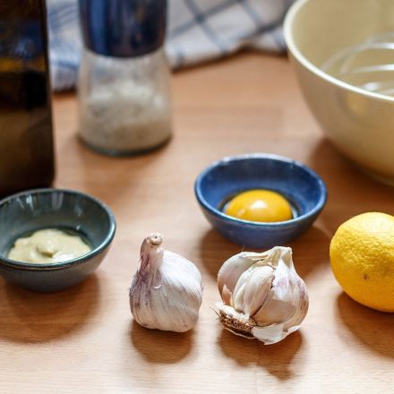 Aioli (Spanische Knoblauch-Mayonnaise)