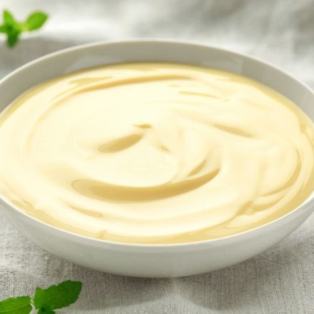 Apfelmus-Zwieback-Puddingspeise