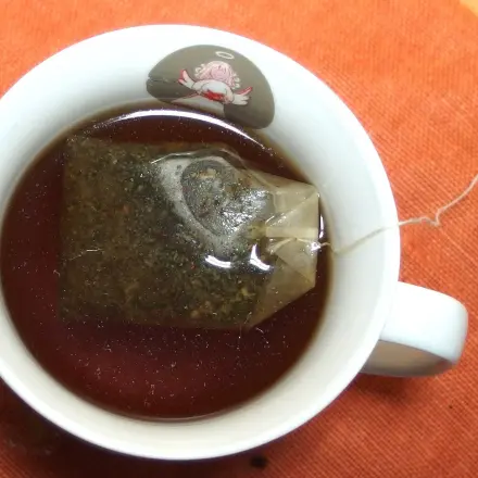 Leichte Regelschmerzen - Entspannung durch Kräutertee