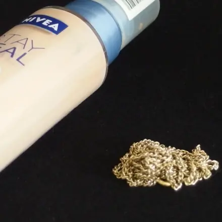 Goldschmuck putzen