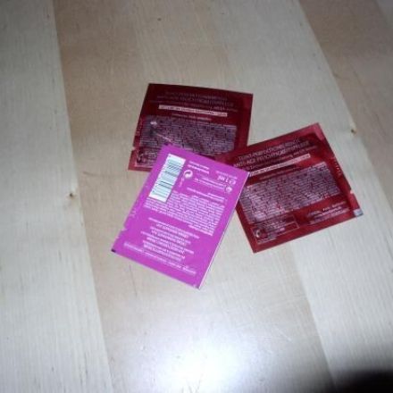 Kostenlose Extra-Pflege für Hals und Dekollete