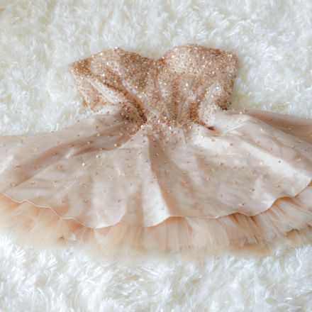 Kleider auffrischen und dabei die Reinigung sparen