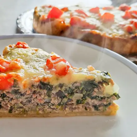 Farinata - gebackener salziger Boden aus Kichererbsen