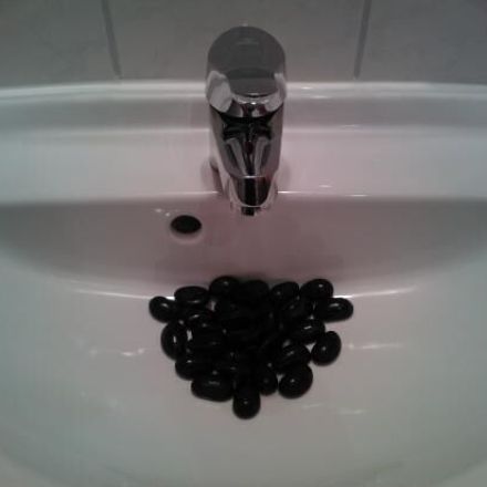 Waschbecken: alte, unschöne Abflüsse "verstecken"