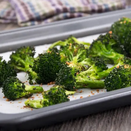 Feinschmecker-Brokkoli aus dem Backofen