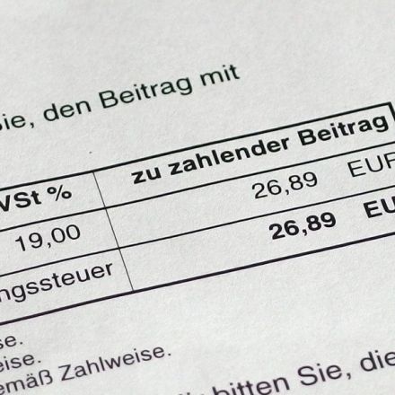 Versicherungen & Strom auf den aktuellen Stand bringen