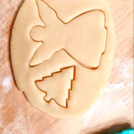 Förmchen beim Plätzchenbacken am "Kleben" hindern