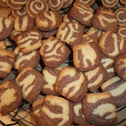 Schwarz-Weiß-Gebäck - Zufallskekse