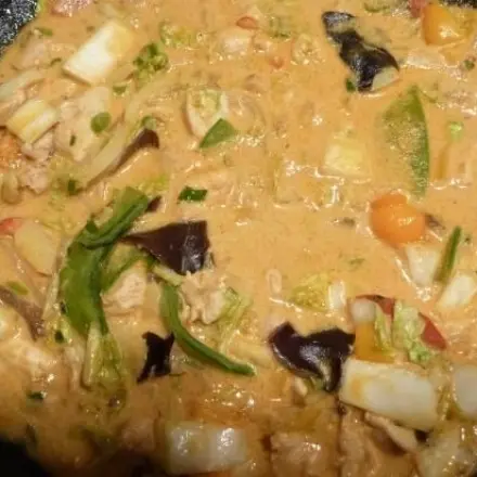 Thailändischer Eintopf