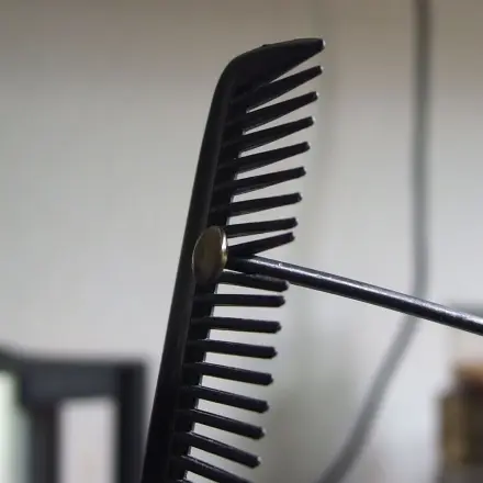 Nie wieder mit dem Hammer auf die Finger