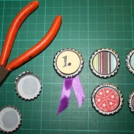 Mit Kronkorken basteln