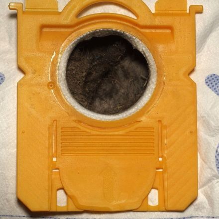 Staubsaugerbeutel ersetzen