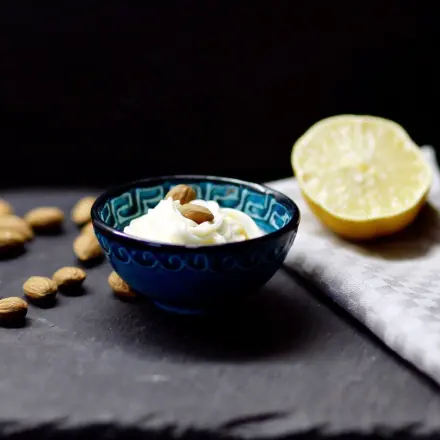 Mandel-Mayonnaise