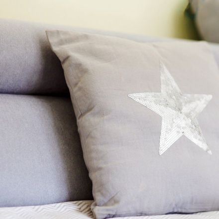 Kissenbezug aus altem T-Shirt